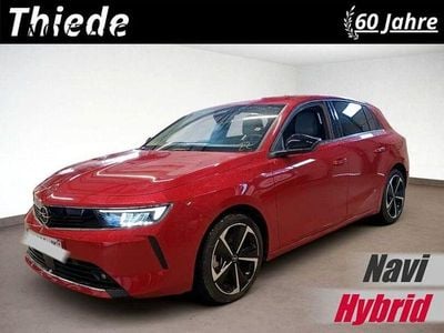 Usata Opel Astra Elegance 181 CV (133 kW) 2023 Rosso Utilitaria