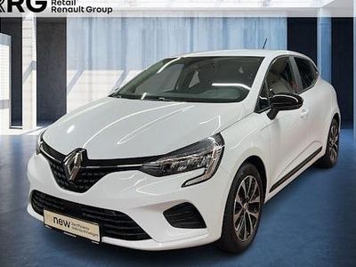 Begagnad Renault Clio V Equilibre 91 HK (66 kW) 2023 Vit Sedan