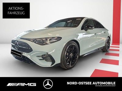 Gebraucht Mercedes CLA200 AMG 184 PS (135 kW) 2026 Unilack aquamint Limousine