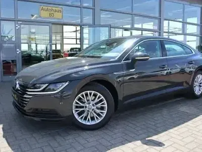 Begagnad VW Arteon S 150 HK (110 kW) 2020 Grå Sedan