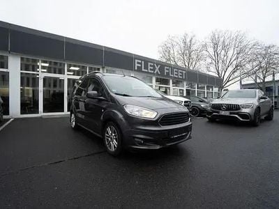 Second-hand Ford Tourneo Courier Titanium 101 CP (74 kW) 2017 Gri Monovolum