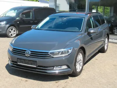 Usata VW Passat Comfortline 150 CV (110 kW) 2018 Grigio Station wagon