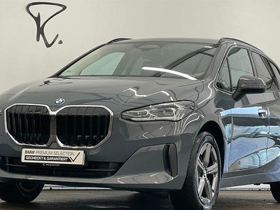 Gebraucht BMW 220 Active Tourer Efficient Dynamics 156 PS (114 kW) 2025 Sparkling kupfergrau metallic Van / Kleinbus