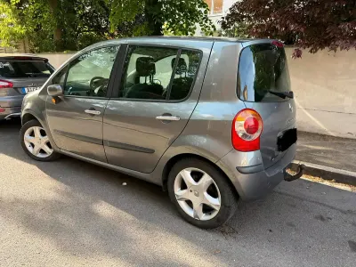 Gebraucht Renault Modus 88 PS (64 kW) 2006 Grün Van / Kleinbus