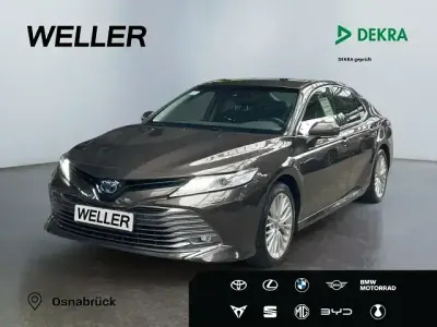 Gebraucht Toyota Camry Hybrid Executive 218 PS (160 kW) 2021 Grau Limousine