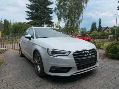 Gebraucht Audi A3 S-Line 150 PS (110 kW) 2016 Weiß Limousine