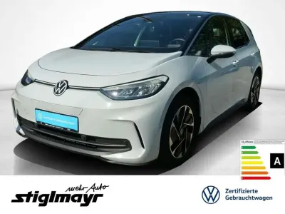 Gebraucht VW ID.3 Pro 150 kW (204 PS) 2024 Gletscherweiß Kleinwagen
