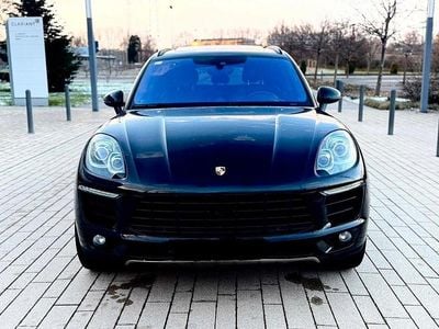 Second-hand Porsche Macan S 258 CP (189 kW) 2015 Negru SUV
