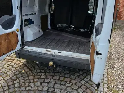 Gebraucht Ford Tourneo Connect 75 PS (55 kW) 2010 Weiß Van / Kleinbus