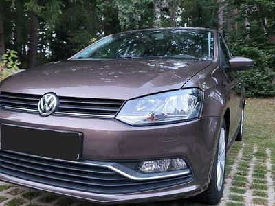 Gebraucht VW Polo Comfortline 90 PS (66 kW) 2015 Braun Kleinwagen