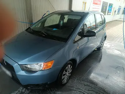 Gebraucht Mitsubishi Colt 75 PS (55 kW) 2010 Grau Kleinwagen