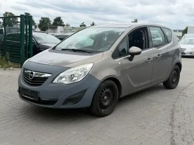 Gebraucht Opel Meriva Active 120 PS (88 kW) 2013 Braun Van / Kleinbus