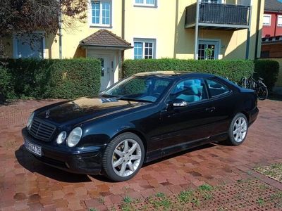 gebraucht Mercedes CLK320 Avantgarde