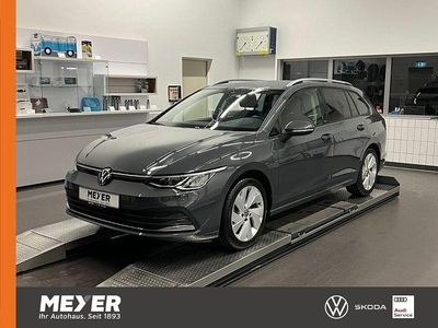 Gebraucht VW Golf VIII Active 150 PS (110 kW) 2023 Grau Kombi