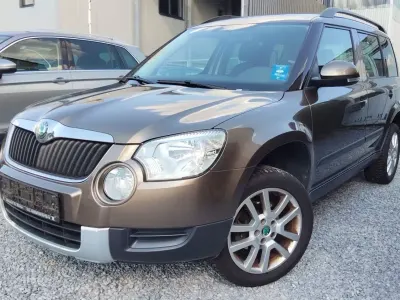 Gebraucht Skoda Yeti Plus Edition 122 PS (89 kW) 2011 Blau SUV