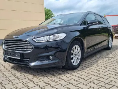 Gebraucht Ford Mondeo Business Edition 150 PS (110 kW) 2018 Schwarz Kombi