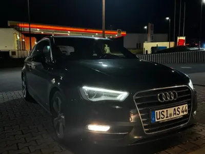 Gebraucht Audi A3 Ambiente 184 PS (135 kW) 2014 Schwarz Kleinwagen
