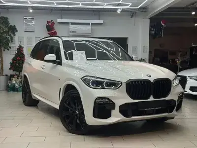 Gebraucht BMW X5 M Sport 265 PS (194 kW) 2020 Alpinweiss iii SUV