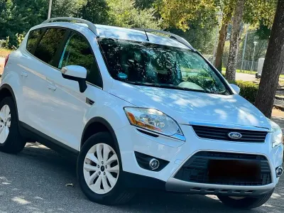 Gebraucht Ford Kuga 200 PS (147 kW) 2009 Weiß SUV