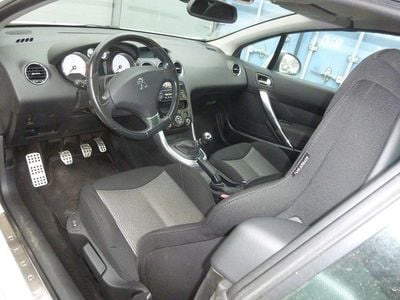 Usata Peugeot 308 CC Active 163 CV (119 kW) 2012 Bianco Cabrio
