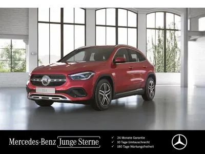 Gebraucht Mercedes GLA200 Progressive 163 PS (119 kW) 2022 Rot SUV