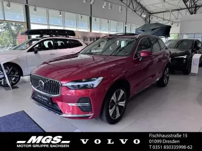 Gebraucht Volvo XC60 Plus 257 PS (189 kW) 2024 Rot SUV