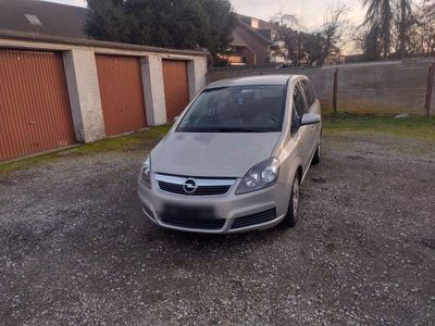 gebraucht Opel Zafira 1.9 Automatikgetriebe