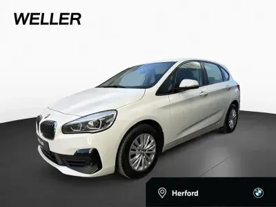 Gebraucht BMW 218 Active Tourer Advantage 140 PS (102 kW) 2021 Weiß Van / Kleinbus