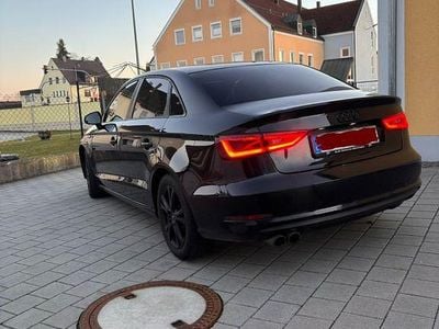 Gebraucht Audi A3 S-Line 140 PS (102 kW) 2014 Schwarz Limousine