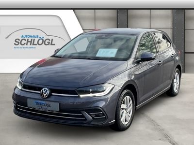 Gebraucht VW Polo Style 95 PS (69 kW) 2024 Grau Limousine