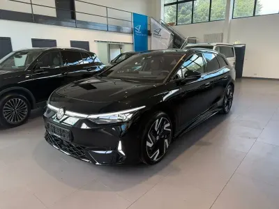 Gebraucht VW ID.7 GTX 250 kW (340 PS) 2024 Schwarz Kombi