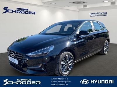 Schwarz Gebraucht 2022 Hyundai i30 Trend Limousine | 25.790 € (Teuer)