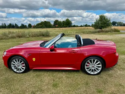 Gebraucht Fiat 124 Spider Lusso 140 PS (102 kW) 2019 Rot Cabrio