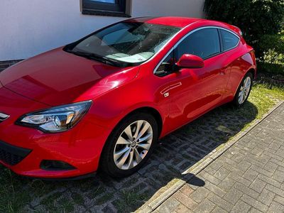 Opel Astra GTC