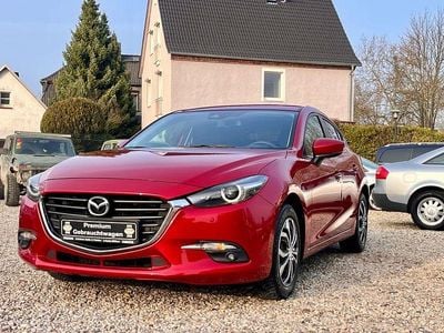 Gebraucht Mazda 3 Exclusive-Line 120 PS (88 kW) 2018 Rot Limousine