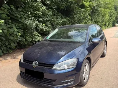 Gebraucht VW Golf VII 122 PS (89 kW) 2013 Blau Kleinwagen