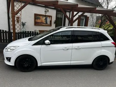 Usata Ford Grand C-Max Titanium 182 CV (133 kW) 2014 Bianco Monovolume