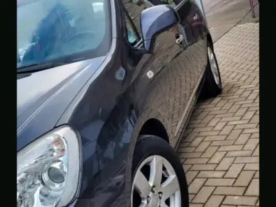 Brugt Kia Carens 140 HK (102 kW) 2009 Grå MPV
