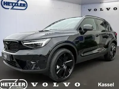 Gebraucht Volvo XC40 Plus 197 PS (144 kW) 2026 Schwarz SUV