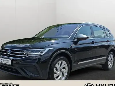 Gebraucht VW Tayron Life 190 PS (139 kW) 2024 Schwarz SUV