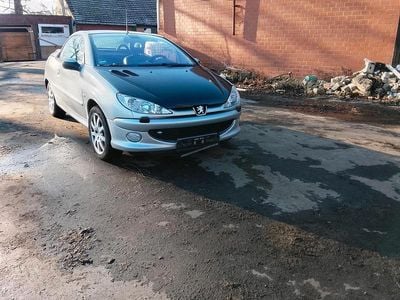 Gebraucht Peugeot 206 75 PS (55 kW) 2005 Silber Coupé