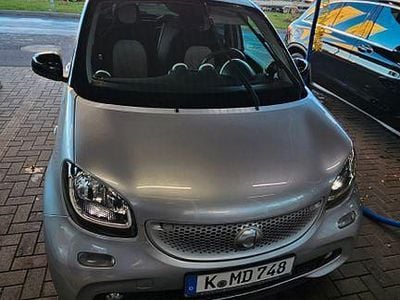 Gebraucht Smart ForFour Passion 71 PS (52 kW) 2015 Silber Kleinwagen
