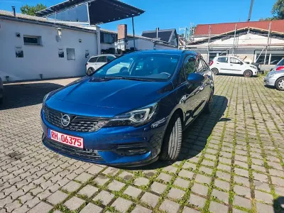 Gebraucht Opel Astra Business Elegance 122 PS (89 kW) 2019 Blau Kombi