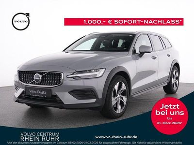 Gebraucht Volvo V60 CC Plus 197 PS (144 kW) 2023 Grau Kombi