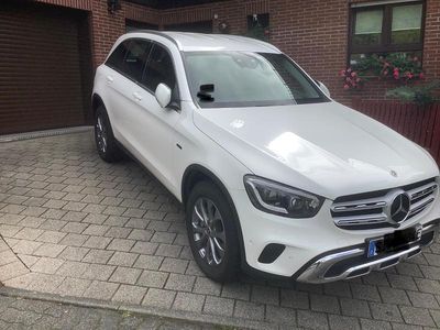 Mercedes GLC300
