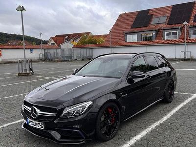Schwarz Gebraucht 2017 Mercedes C63S AMG Night Kombi | 53.800 € (Guter Preis)