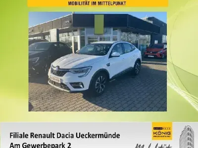 Gebraucht Renault Arkana Equilibre 140 PS (102 kW) 2023 Weiß SUV