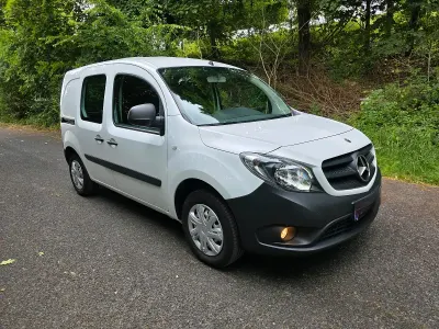 Gebraucht Mercedes Citan 109 95 PS (69 kW) 2021 Weiß Van / Kleinbus