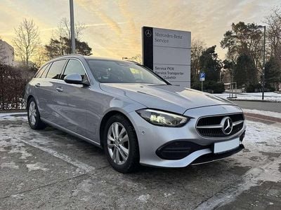 Hightechsilber metallic Gebraucht 2023 Mercedes 200 Kombi | 28.900 € (Etwas zu teuer)