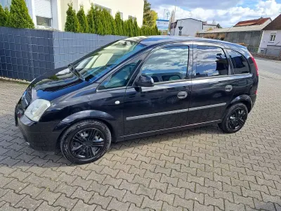 Gebraucht Opel Meriva 87 PS (63 kW) 2003 Schwarz Van / Kleinbus